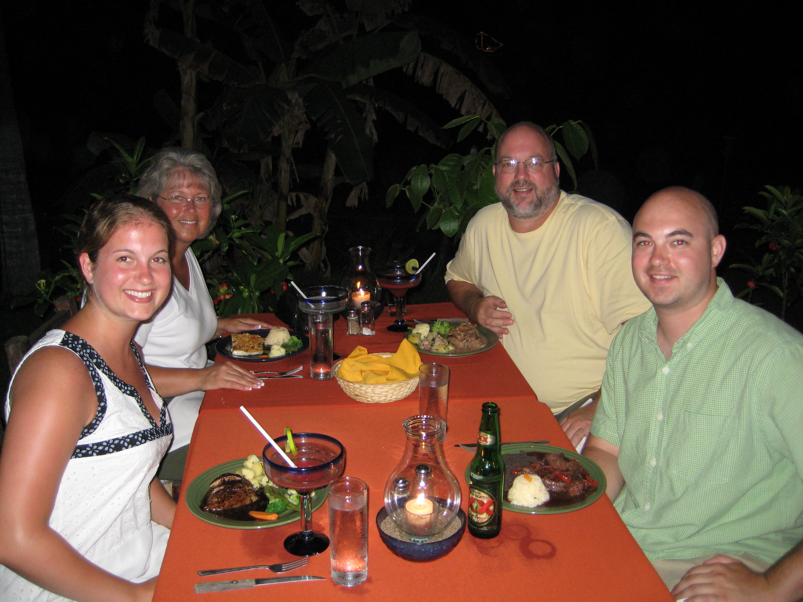 Jones Family in Mexico, Summer '07