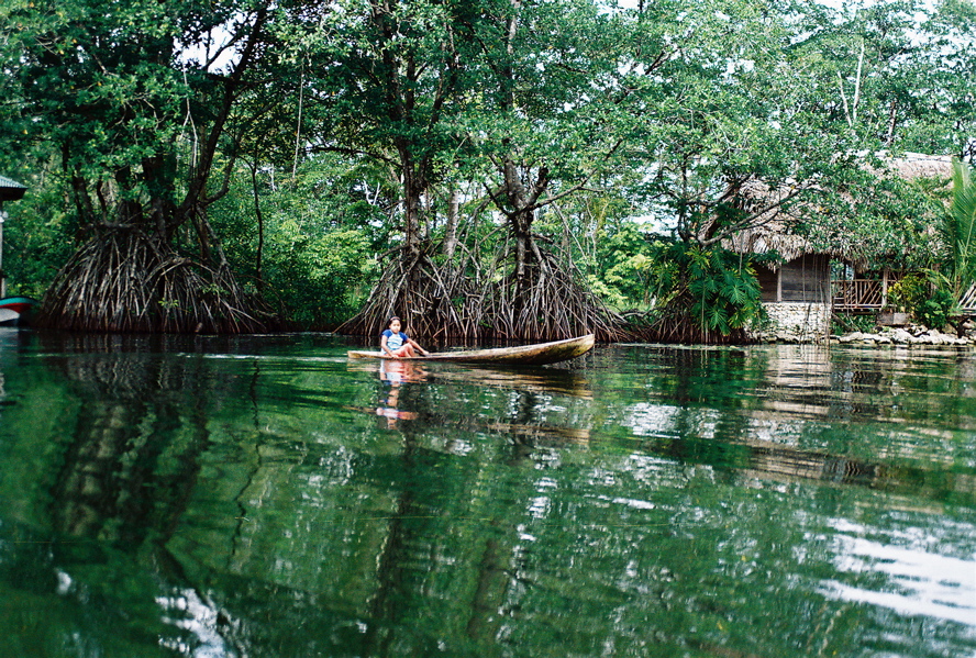 Rio Dulce, en route to the Carabean coast