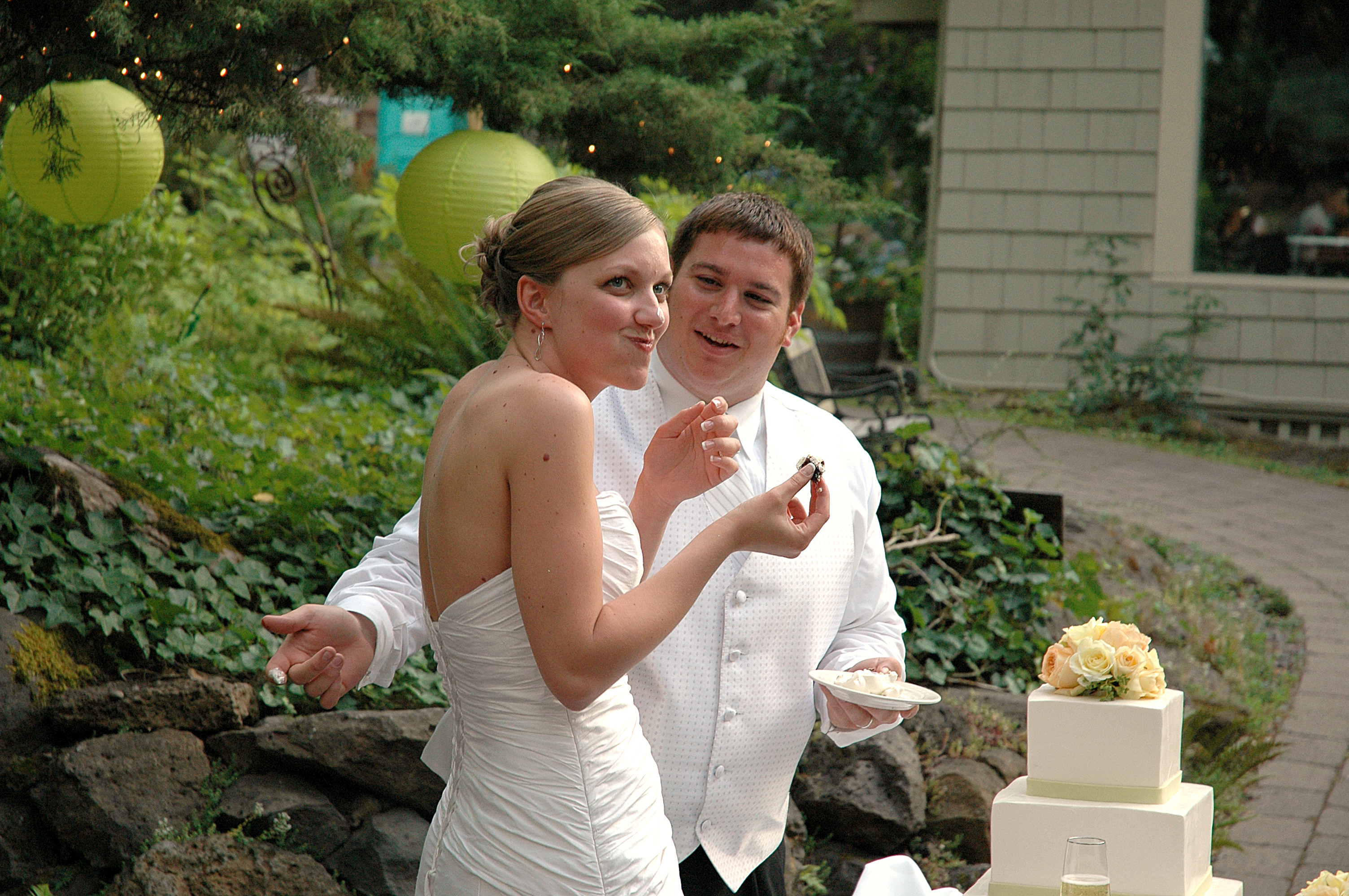 My brother and his wife cutting their cake.