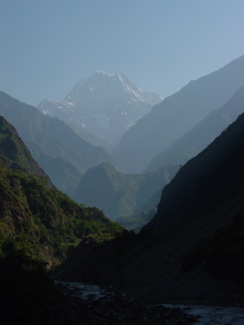 Another view of the Kali Gandaki river gorge.